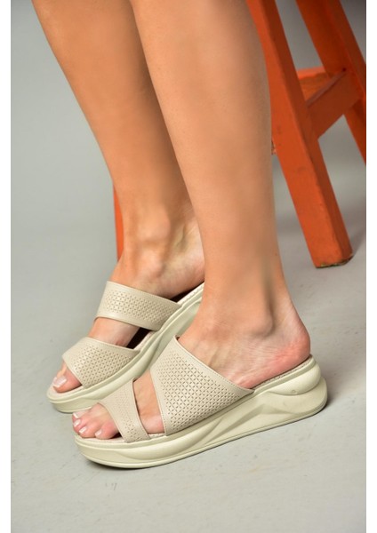 S713930309 Bej Kalın Tabanlı Kadın Terlik fırsatları