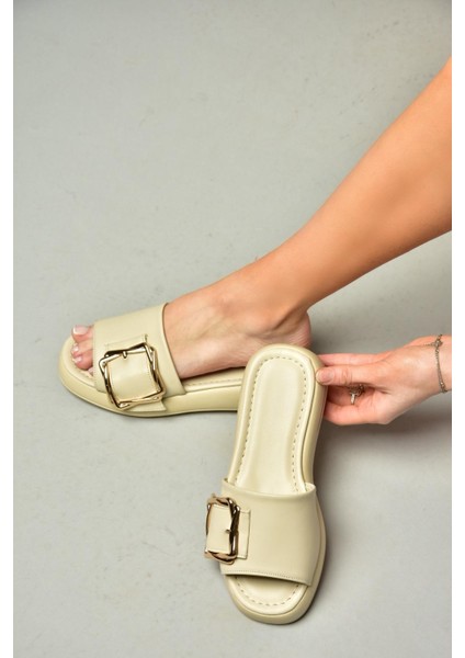 S518106309 Bej Tokalı Kadın Terlik fırsatları