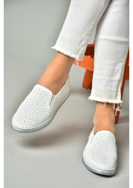 S540600303 Beyaz Deri Günlük Kadın Ayakkabı fırsatları