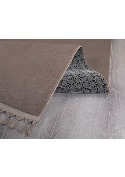 Modern Dekoratif Yuvarlak Puffy Peluş Ponpon Saçaklı Salon Oturma Odası Halısı Vizon modelleri