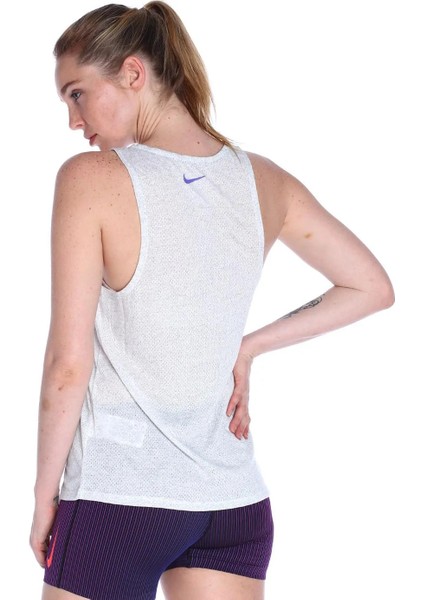 Dri Fit Trail Arazi Tip Kadın Koşu ve Antrenman Gri Spor Kolsuz Atlet DM7571 fırsatları