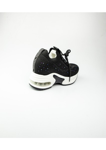 300 - 13 Siyah Kalın Taban Kadın Sneaker fırsatları