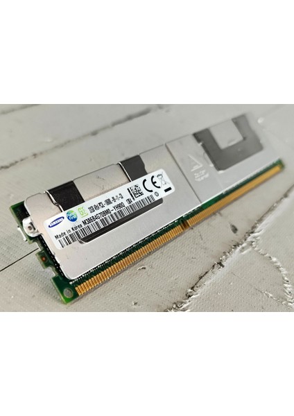 M386B4G70BM0-YH90Q Samsung 32GB PC3-10600 DDR3-1333MHZ Ecc Registered Cl9 240-PIN Dımm 1.35V Low Server Ram Bellek