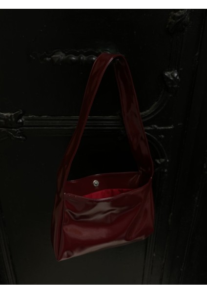 Tekno Trust Bordo Kadın Bordo Rugan Çanta Suni Deri Düz Orta Boy Günlük modelleri