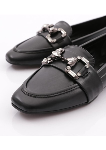 5004-23Y Kadın Kristal Tokali Loafer fırsatları