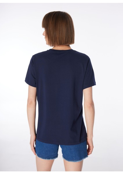 Bisiklet Yaka Baskılı Lacivert Kadın T-Shirt F4SL-TST0717 indirimleri
