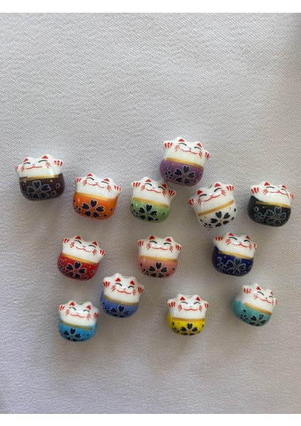 Casual/günlük Maneki Neko (Şans Kedisi) Seramik Boncuklu Bileklik Lucky Cat ve Marteniçka Parlak Ek