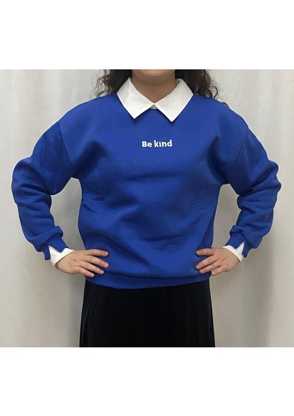 Kadın 3ip Yaka Detay Be Kind Nakışlı Sweat Mavi modelleri