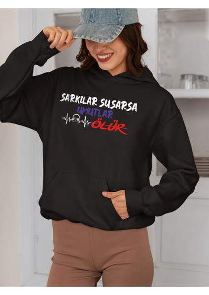 Unisex Şarkılar Susarsa Umutlar Ölür Yazılı Pamuklu Oversize Siyah Sweatshirt