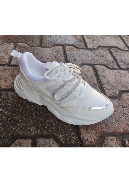 001 Kadın Spor Ayakkabı Beyaz