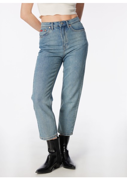 Yüksek Bel Geniş Paça Straight Açık Mavi Kadın Denim Pantolon 242 Lcf 121017 Clara Blue Lıght modelleri
