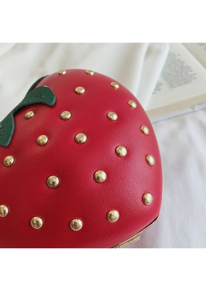 Kırmızı Stil Kadın Omuz Çantası Çilek Tasarım Manşonlar Çanta Kadın Kırmızı Perçin Zincir Crossbody Çanta Bayanlar Için Yüksek Li Akşam Yemeği Çantası #20 (Yurt Dışından) fiyatları