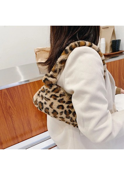 No.1 Tarzı Moda Kadın Inek Baskı Kalıp Çantaları Kadın Kış Peluş Koltukaltı Çantaları Leopar Zebra Desen Kabarık Bez Çantalar Küçük Çantalar (Yurt Dışından)