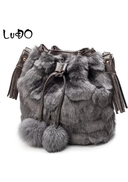 Gri Stil 25X24X13CM Moda Sonbahar Kış Kadın Omuz Çantası Leopar Peluş Kürk Tüylü Bayanlar Crossbody Çanta Kadın Püskül Topu Tote Bolsos Mujer Yeni (Yurt Dışından) fiyatları
