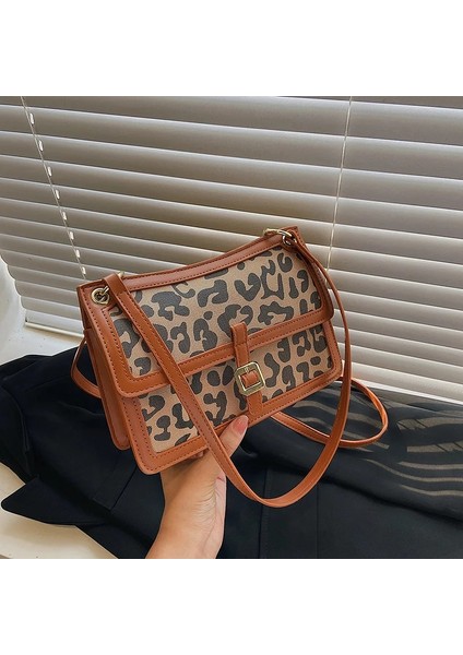 7607 Kahverengi Tarzı Bs Acelure Kadınlar Küçük Omuz Çantası Leopar Pu Deri Moda Crossbody Abgs Bayanlar Yeni Tasarımcı Koltukaltı Çantaları Tüm Maç Retro (Yurt Dışından)