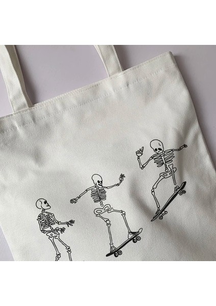 No.1 Tarzı 20X25CM Kaykay Üzerinde Iskelet Kanvas Çanta Rahat Harajuku Moda Büyük Kapasiteli Alışveriş Çantası Kadın Çantası Karikatür Eğlenceli Kadın Omuz Çantaları (Yurt Dışından) indirimleri