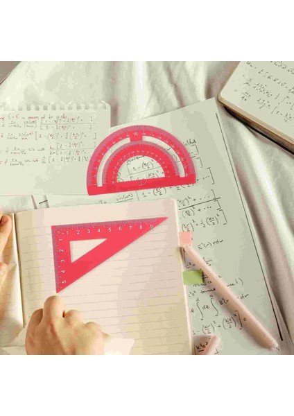 Kırmızı Stil 4 Paket Geometri Seti Metal Üçgen Cetvel Iletki Germe Kiti Seti Matematik Iletki Çocuklar Için Okul ve Ofis Malzemeleri (Yurt Dışından) fiyatları