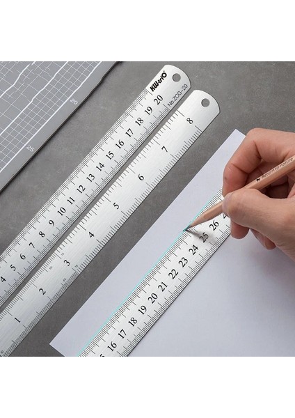 50CM Tarzı Metal Ölçeği Paslanmaz Çelik Düz Cetvel Ölçme Kırtasiye Çizim Aksesuarı El Aleti Okul Ofis Malzemeleri (Yurt Dışından) modelleri