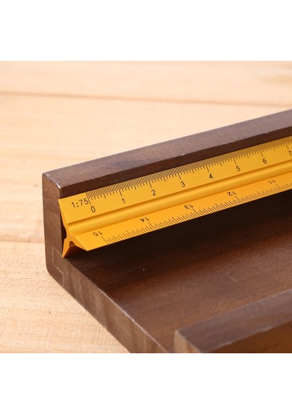 Bordo Tarzı 30 cm Alüminyum Metal Üçgen Ölçekli Mimar Mühendis Teknik Cetvel Plan Taslak Cetveli Ölçüm Çizimi Üçgen Cetvel (Yurt Dışından) fiyatları