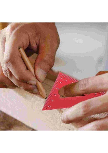 Kırmızı Stil 4 Paket Geometri Seti Metal Üçgen Cetvel Iletki Düz Cetvel Araç Seti Matematik Iletki Çocuklar Için Okul ve Ofis Malzemeleri (Yurt Dışından)
