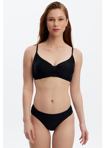MM8503 Toparlayıcı Luplu Bikini Üst
