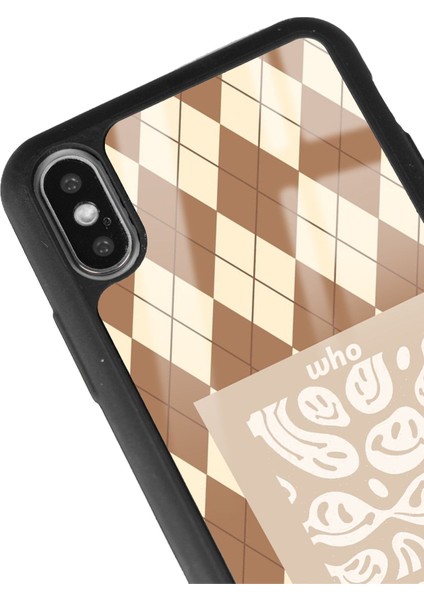 Apple iPhone Xs Max Ekose Smile Tasarımlı Glossy Telefon Kılıfı