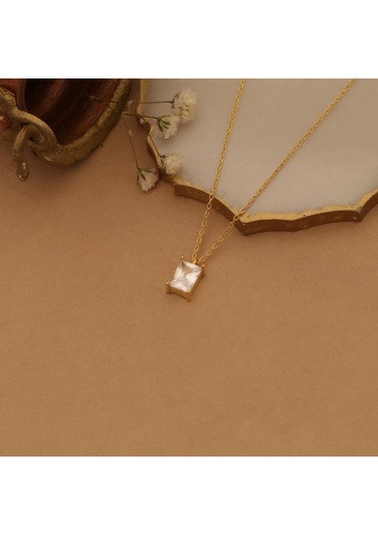 925 Ayar Gümüş Kristal Taşlı Baget Kolye - 8.50MM fırsatları