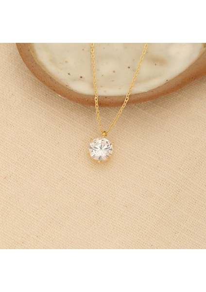 925 Ayar Gümüş 6 Tırnaklı Tek Taş 7.30 mm Kolye fırsatları