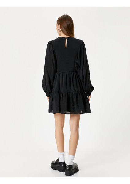 Balon Kol Mini Elbise Uzun Kollu Yuvarlak Yaka Astarlı Katlı fırsatları