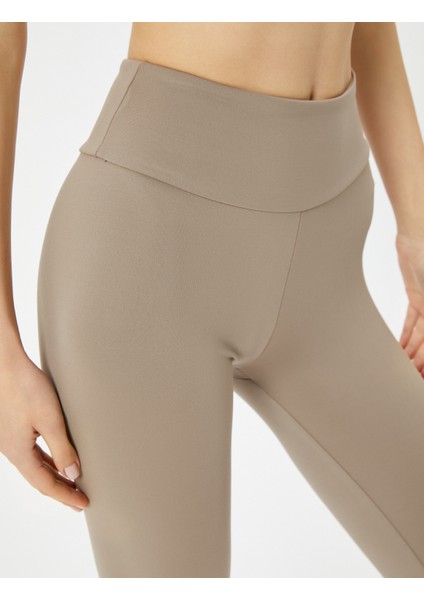 Spor Kapri Tayt Standart Bel Slim Fit indirimleri