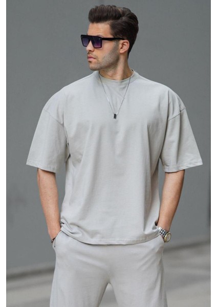 Erkek Pamuklu Kısa Kollu Bol Kalıp T-Shirt