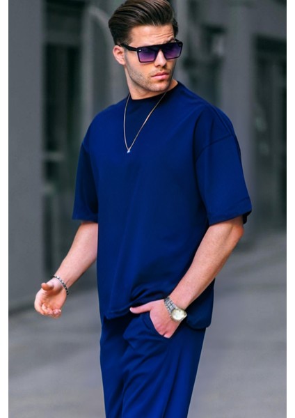 Erkek Pamuklu Kısa Kollu Bol Kalıp T-Shirt