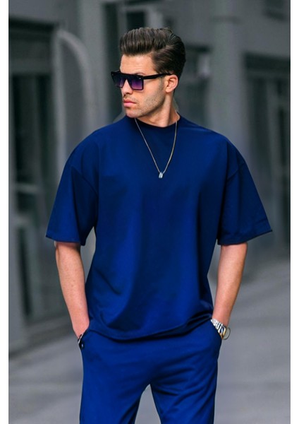 Erkek Pamuklu Kısa Kollu Bol Kalıp T-Shirt fiyatları