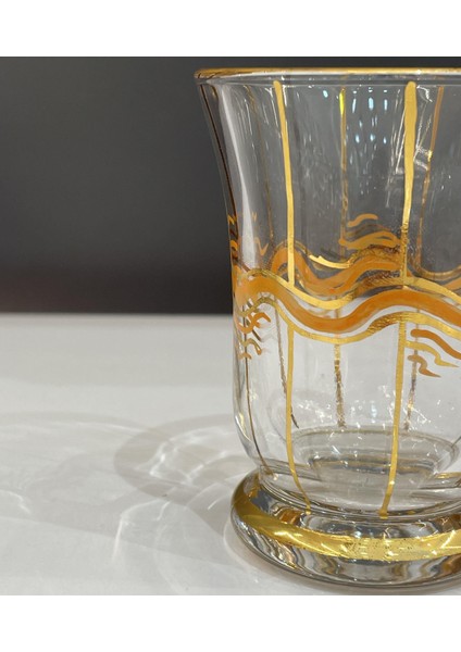 Dalga Kulplu Ayaklı Çay Bardak
