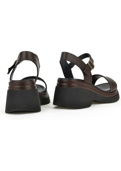 Kadın Deri Topuklu Sandalet 141992Z68002 Kahve modelleri