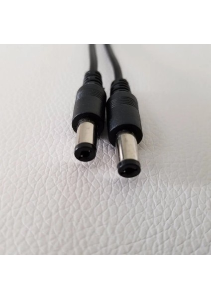 5.5mm x 2.1mm Dc 1 Kadın 2 Erkek 2 Yollu Splitter Güç Kablosu Kablosu Bakır Tel Cctv Kamera Sistemi Için (Yurt Dışından) fırsatları