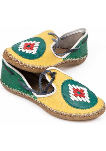 Bağcıklı Şıklık: Kadınlar Için El Yapımı Hakiki Deri Bağcıklı Yemeni Çarıklar indirimleri