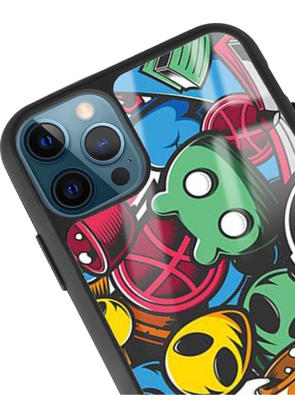 Apple iPhone 11 Pro Retro Ufo Tasarımlı Glossy Telefon Kılıfı