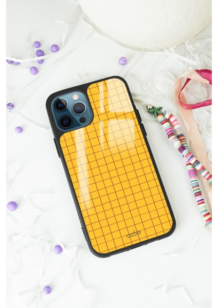 Apple iPhone 11 Pro Max Retro Plaid Tasarımlı Glossy Telefon Kılıfı fiyatları