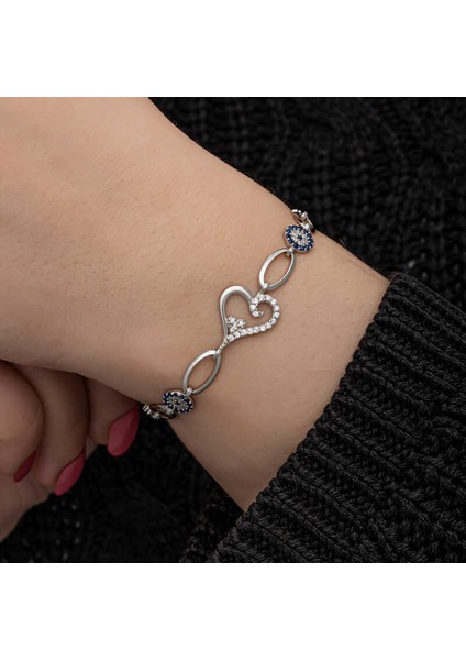Gümüş Kalpli Nazar Kadın Bileklik modelleri
