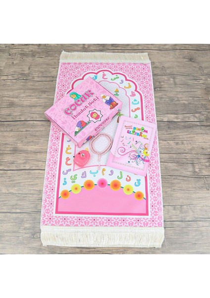 Tekno Trust Pembe Çocuk Seccadesi ve Eğitici Kitabı Namaz Seti Oyuncak Fotograf Makinesi-Seccade Ölçü Pembe 45X