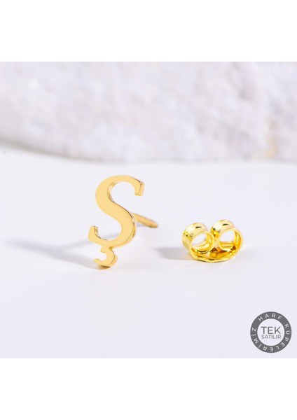 14 Ayar Altın Ş Harf Küpe 0,46 gr