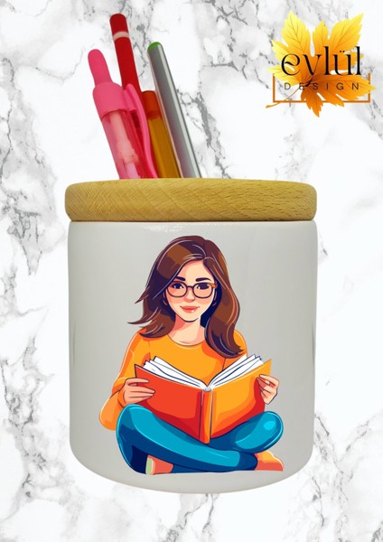 Kitap Okuyan Kız Baskılı Seramik Kalemlik Ahşap Detaylı Kalem Kutusu Doğum Günü Hediyesi