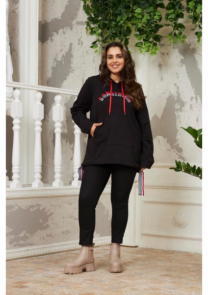 Bezexl Nakışlı Büyük Beden Siyah Sweatshirt