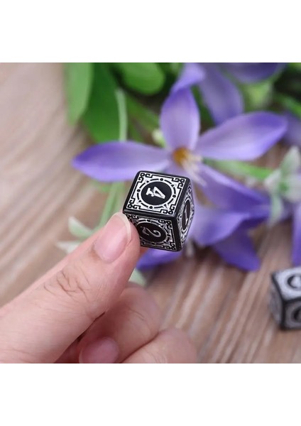 Lacivert Tarzı D6 Çokyüzlü Zar Kare Kenarlı Numaralı Zar Boncuk Bar Kulübü Partisi Için Masa Masa Oyunu (Yurt Dışından) fırsatları