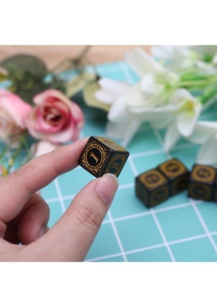 Açık Yeşil Tarzı D6 Çokyüzlü Zar Kare Kenarlı Numaralı Zar Boncuk Bar Kulübü Partisi Için Masa Masa Oyunu (Yurt Dışından) fırsatları