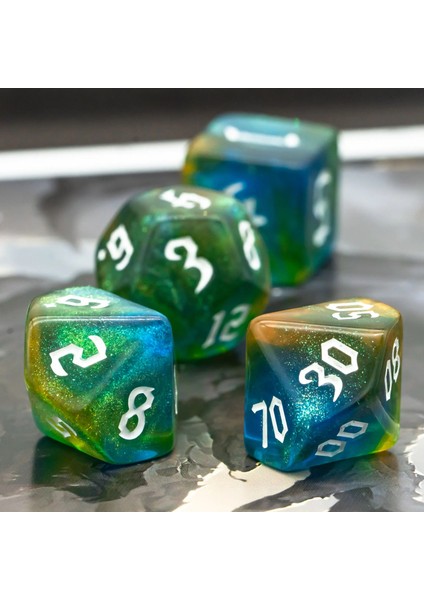 Mor Sarı Stil Yeni ve Orak Yazı Tipi Dnd Zar Seti D4~D20 Dungeons And Dragons Için Çokyüzlü Zar Rol Yapma Tahta Oyunu ​mtg Rpg D&d Hediye (Yurt Dışından)