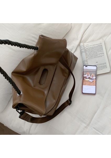 Retro Büyük Kapasiteli Koltuk Altı Çanta Kadın Çantası Yumuşak Yan Basit Tote Çanta Moda Banliyö Crossbody Çanta (Yurt Dışından)