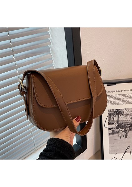 Kadın Çantası Düz Renk, Basit Doku, Modaya Uygun, Çok Yönlü, Yabancı Tarz, Tek Omuz Çapraz Askılı Küçük Kare Çanta (Yurt Dışından)