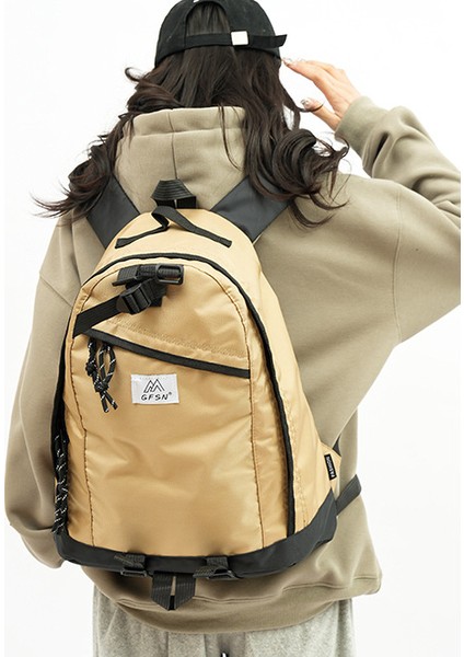 Sırt Çantası Dağcılık Çantası Erkek Büyük Kapasiteli Kolej Doğum Günü Sırt Çantası Hafif ve Basit Ortaokul Öğrencisi Okul Çantası Kadın (Yurt Dışından) fiyatları